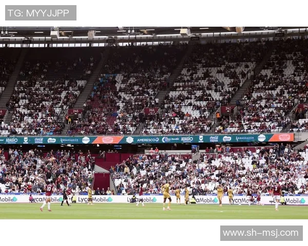 利兹联主场迎战曼彻斯特城争夺英超荣耀的激烈对决