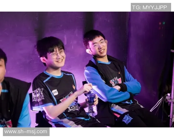 赛后分析：IG与LNG对战中的战术意识与团队配合探讨